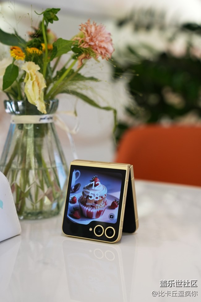 Galaxy Z Flip6圖賞：除了耐用性，還帶來了哪些升級？