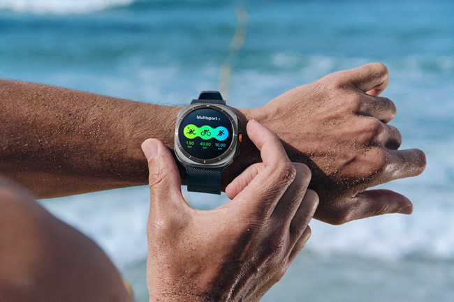 和三星 Galaxy Watch Ultra 一起盡情探索，無(wú)畏前行！