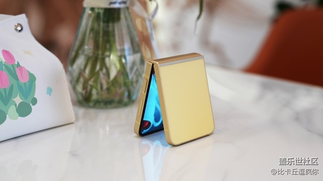 Galaxy Z Flip6圖賞：除了耐用性，還帶來了哪些升級？