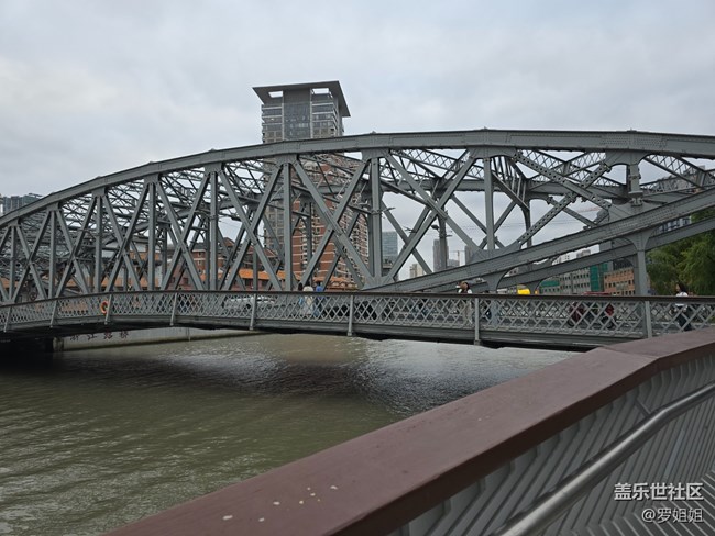 #十月中的小美好——路過