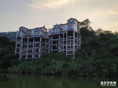 【靜美時(shí)分】別墅區(qū)