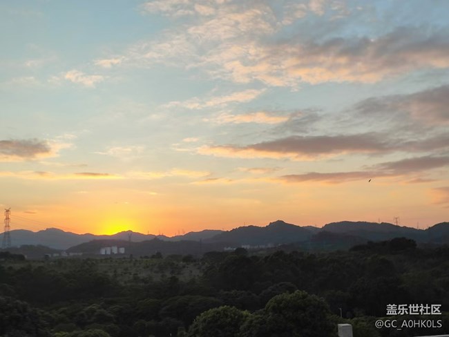 【與國同慶】絢爛霞光