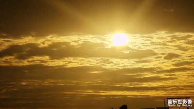 今日云朵與夕陽