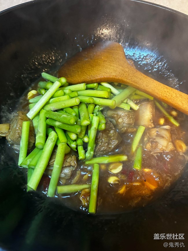 【被美食治愈的瞬間】蘆筍燒排骨