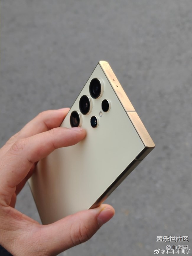 三星Galaxy  S24 Ultra外觀體驗分享