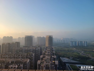 【我眼前的世界】+多彩的世界