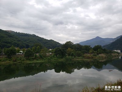 【生活禮贊】溪邊漫步