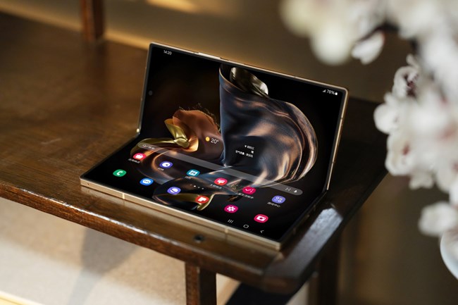 心系天下三星W25 | W25 Flip 美圖賞