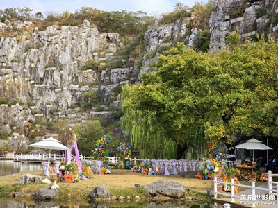 【秋冬時(shí)光】太湖畔礦坑花園