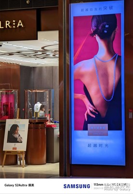 【身邊的風(fēng)景】+逛商場，吃美食