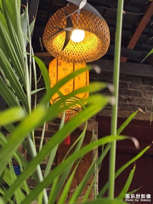 出行隨手拍，出發(fā)太早先吃個(gè)早餐