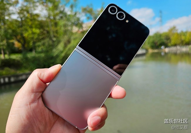 AI賦能，影像全面提升的小魔盒-Galaxy Z Flip6體驗