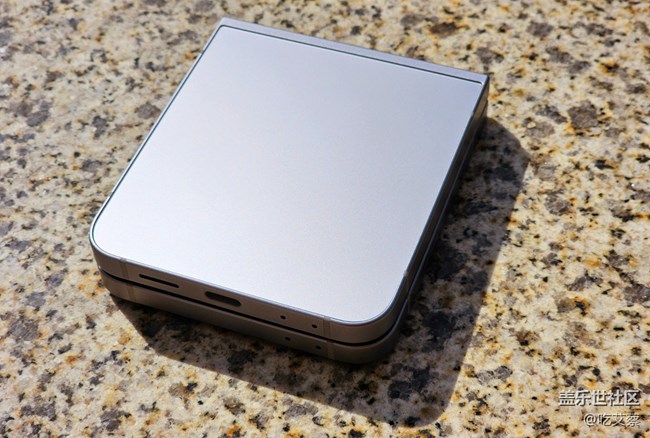 AI賦能，影像全面提升的小魔盒-Galaxy Z Flip6體驗