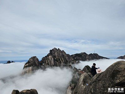 【斑斕蕭瑟】+云里霧里