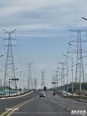 【如影隨形】車(chē)外風(fēng)景