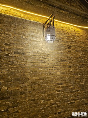 【如影隨形】+?燈光才知夜的美