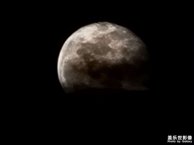 月亮