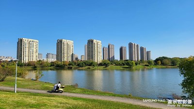 【冬季城市風光】+ 暖陽下