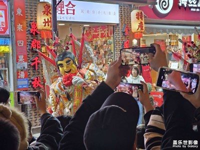 【冬季城市風(fēng)光】晚上逛逛街