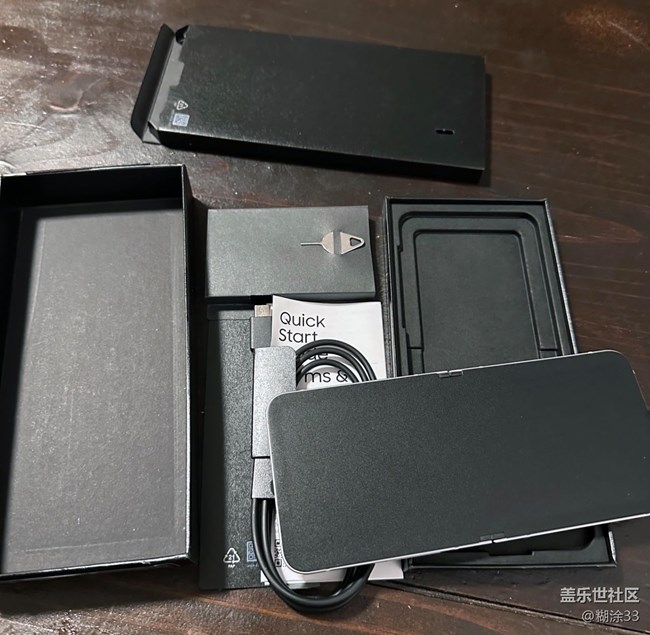 【一起來(lái)尋星】+三星Galaxy Z Flip6評(píng)測(cè)報(bào)告：科技與時(shí)尚的完美碰撞