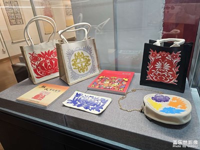 【多元化的世界】非遺包頭剪紙