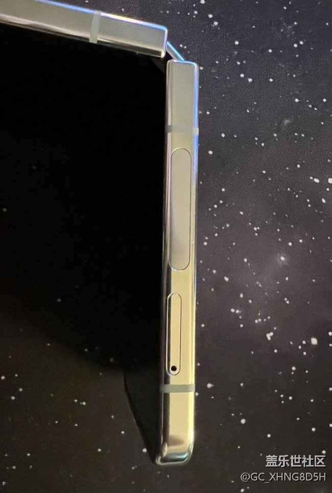 【一起來尋星】+三星Galaxy Z Flip5時尚與性能的完美碰撞 【一起來尋星】+三星Galaxy Z Flip5時尚與性能的完美碰撞