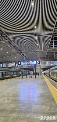 坐著綠皮車去北京