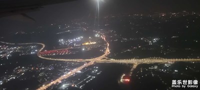 【多元化的世界】+機(jī)場(chǎng)夜景