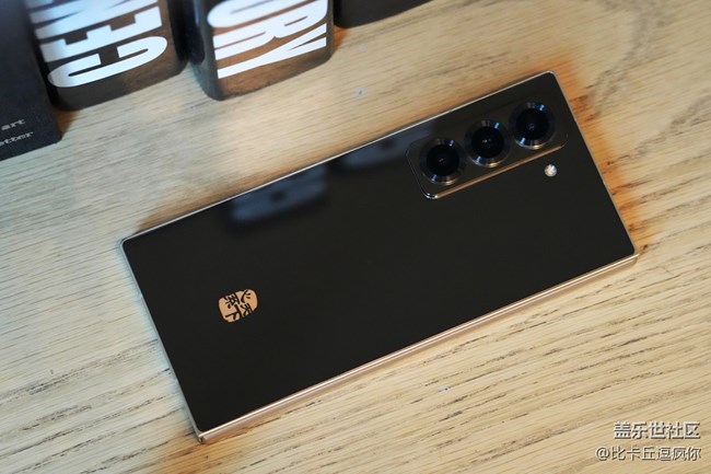 成就尊貴體驗 三星W25圖賞 成就尊貴體驗 三星W25圖賞