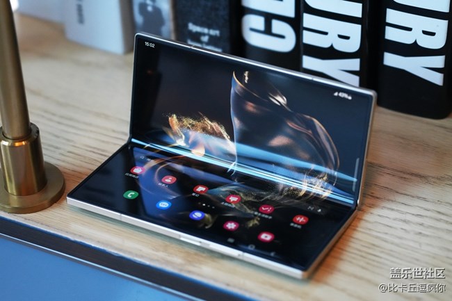 成就尊貴體驗 三星W25圖賞 成就尊貴體驗 三星W25圖賞