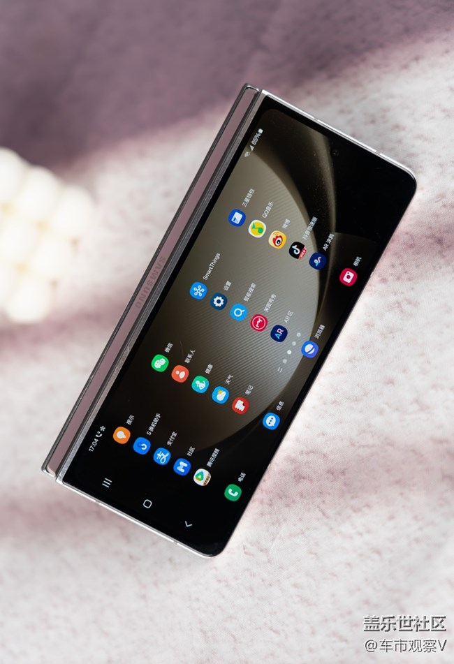 2024年手機(jī)的AI能力可以說是越卷越烈，三星手機(jī)憑借自己強(qiáng)大的AI能力，在眾多手機(jī)中脫穎而出。