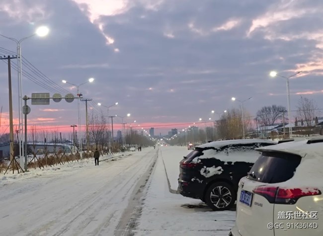 【歲末記憶】年末的一場雪