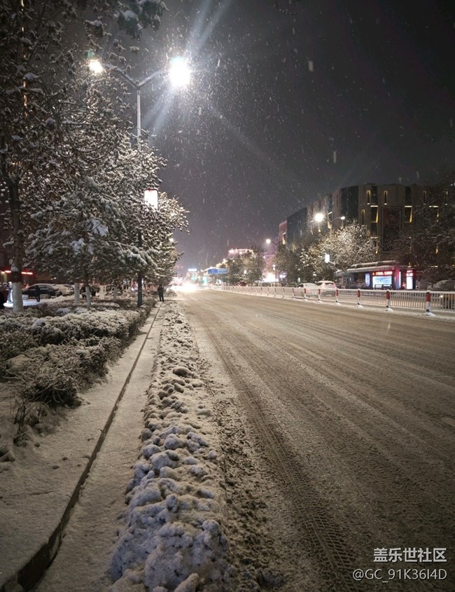 【歲末記憶】年末的一場雪