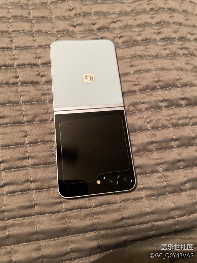 【一起來尋星】+折疊屏新寵兒，三星Flip6，讓我的日?！胺绷藗€身！