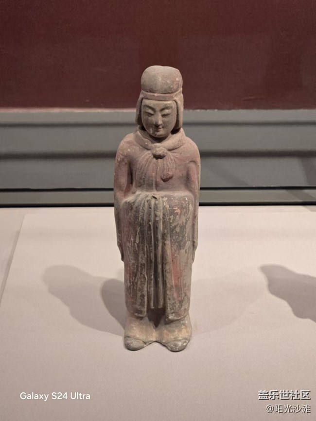 【歲末記憶】4個小陶俑