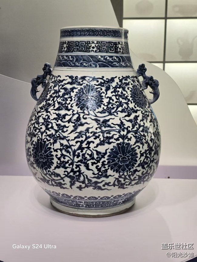 【歲末記憶】清代景德鎮(zhèn)窯燒的瓷尊