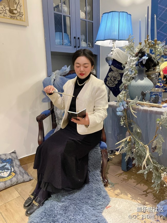 【三星 W25 系列手機(jī)體驗(yàn)活動(dòng)】折疊屏魔法，超越想象！