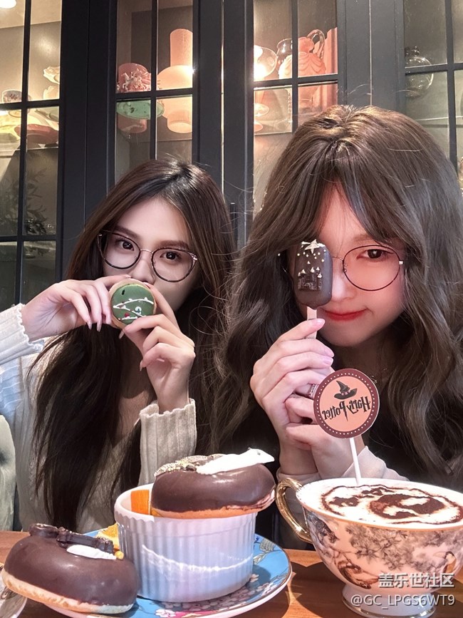 【三星W25系列手機(jī)W25系列手機(jī)體驗(yàn)活動(dòng)】記錄美好生活咔擦