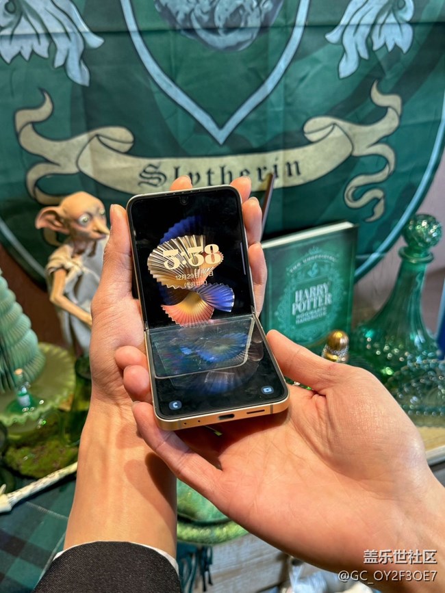 三星W系列手機真心贊??