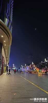 吾悅廣場(chǎng) 金星?伴月