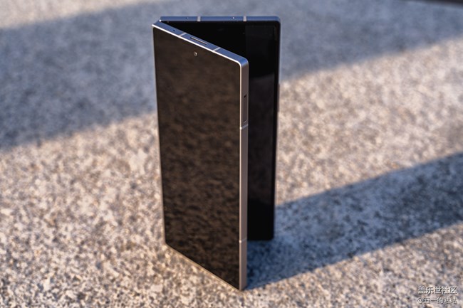 新年禮物選擇推薦-Galaxy Z Fold6