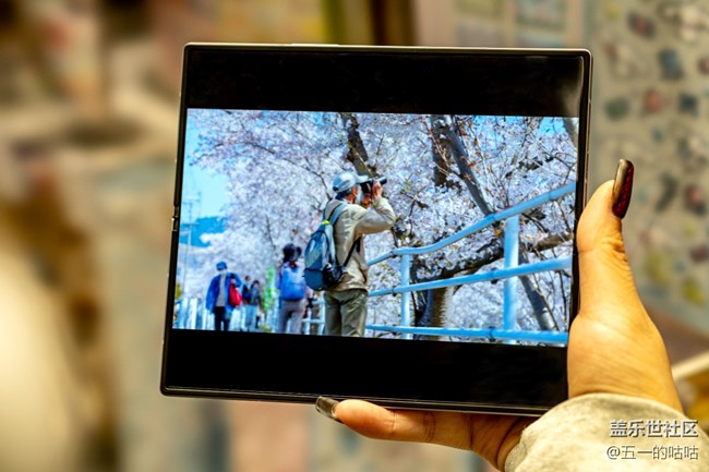 新年禮物選擇推薦-Galaxy Z Fold6