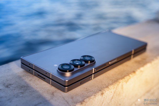 新年禮物選擇推薦-Galaxy Z Fold6