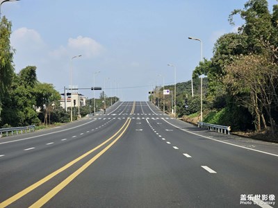 【冬日即景】+冬日的成都