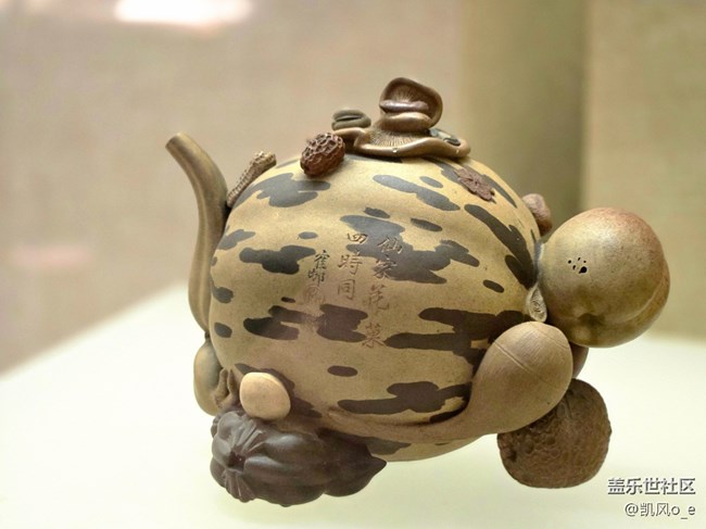 用 Galaxy Z Fold6 拍了拍廣東省博物院