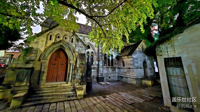 用Galaxy Z Fold6拍了拍煙臺山公園