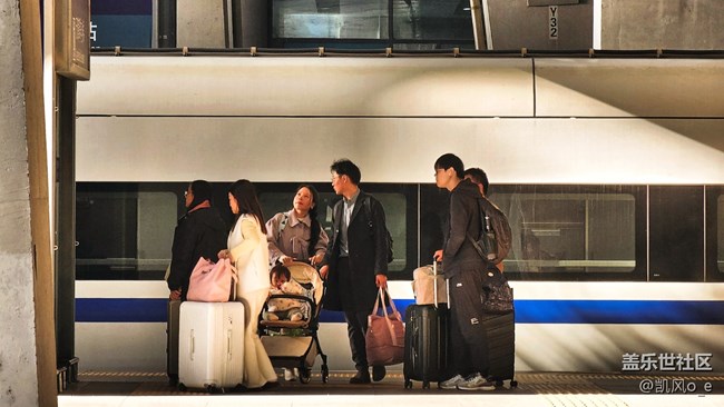 用 Galaxy Z Fold6 拍了拍生活片段