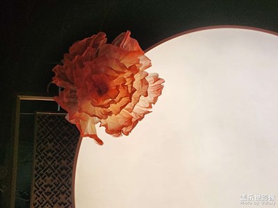 【回家路上】+回家路上逛逛街