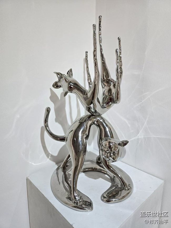 【新年到】寫實(shí)雕塑作品