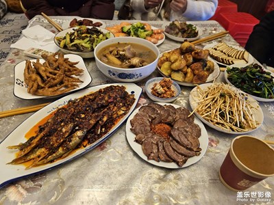 【金蛇轉(zhuǎn)好運(yùn)】年夜飯